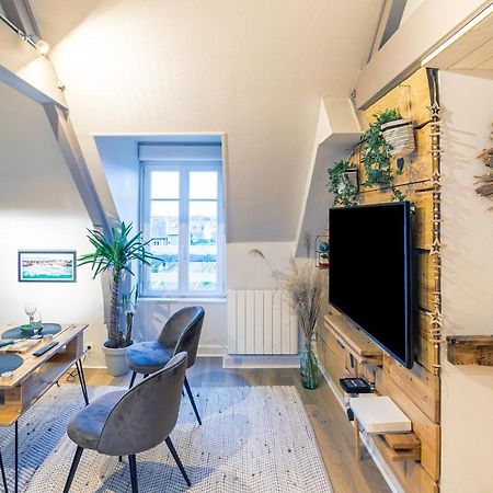 Ferienwohnung Le Petit Melorien Saint-Méloir-des-Ondes Exterior foto