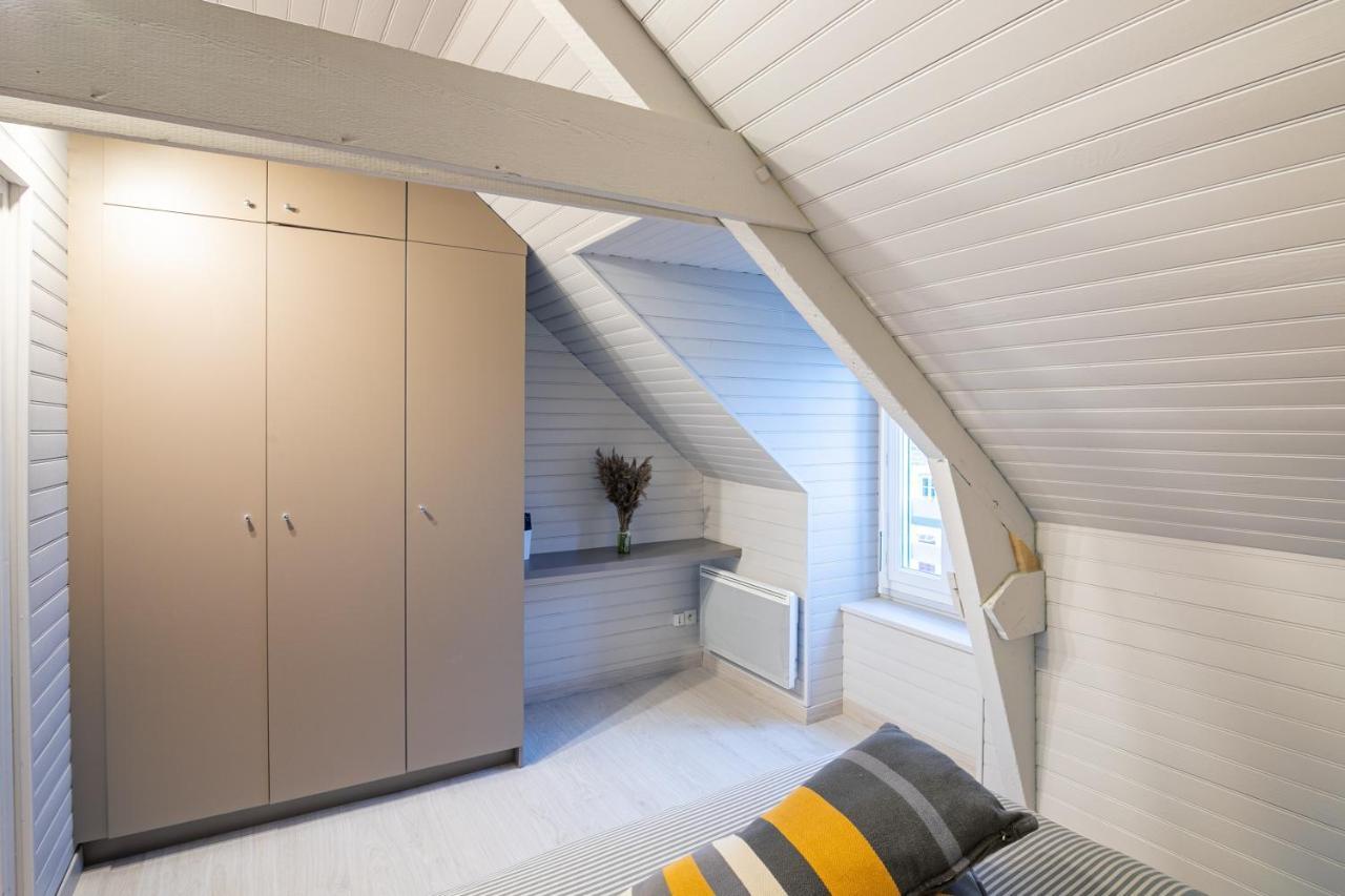 Ferienwohnung Le Petit Melorien Saint-Méloir-des-Ondes Exterior foto